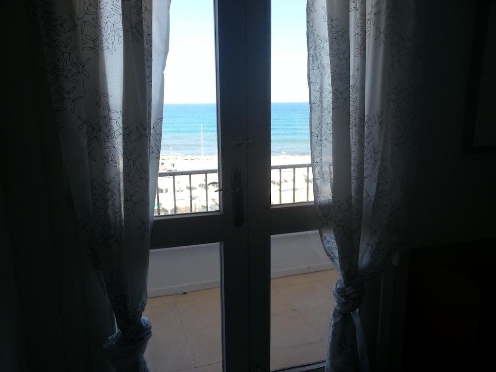 Hostal Flamenco Can Picafort  Room photo